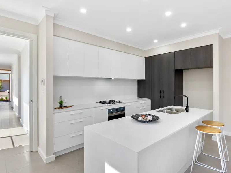 SPACIOUS FAMILY HOME IN GREAT LOCATION!