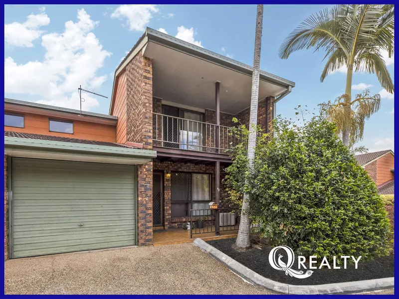 Solid Brick Townhouse!  Walk to Marsden Library