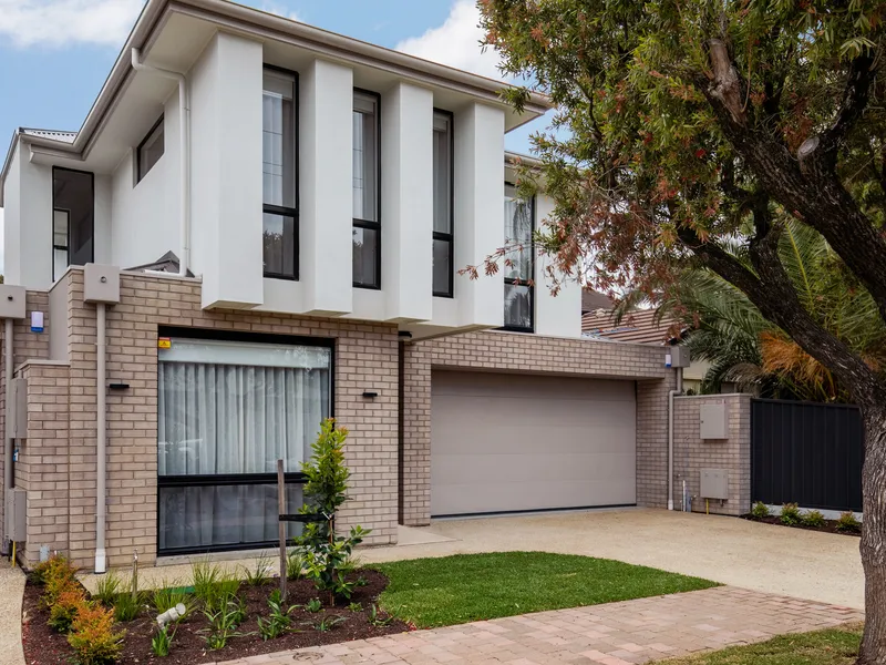 Very spacious Torrens Title Home with a modern homely feel.