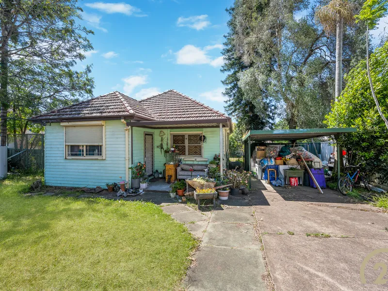 ENTIRE CORNER PARCEL - TO BE SOLD SEPARATELY - 3 BEDROOM HOME!!!