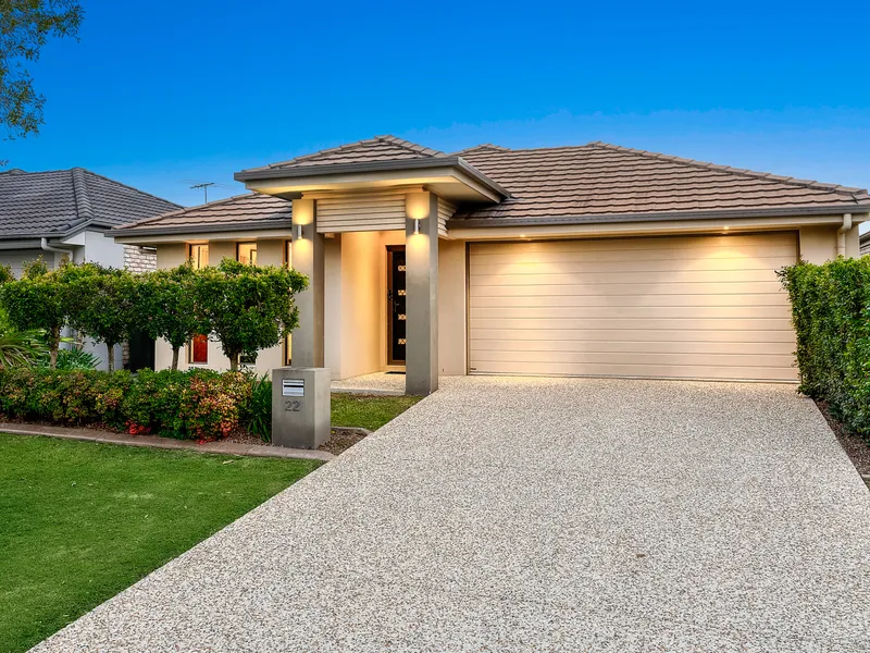 Immaculate Family Home in the Perfect Location!