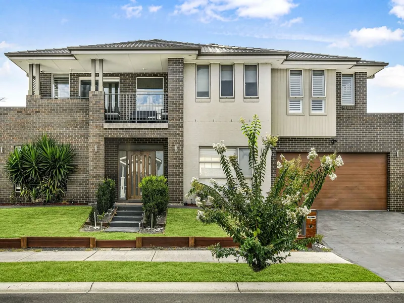 Immaculate family entertainer in an ultra convenient location