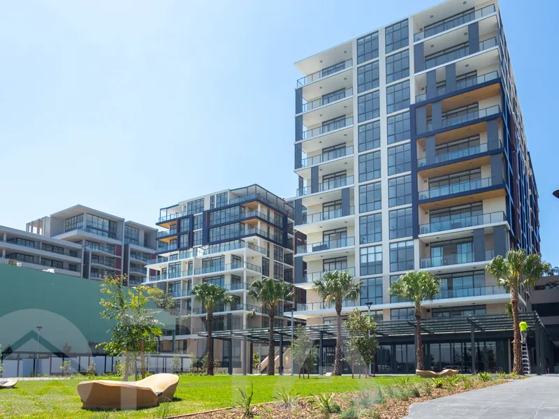 Luxurious 1 bedroom apartment for lease**level 10, north facing**