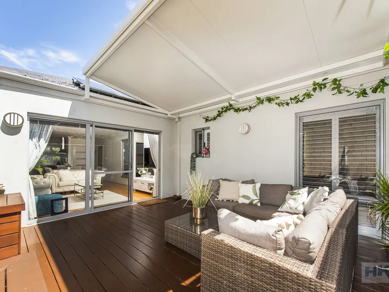 'Ultra low-maintenance Palace'