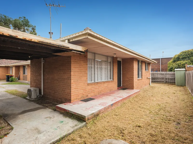 SPACIOUS | TWO BEDROOM | QUIET BLOCK