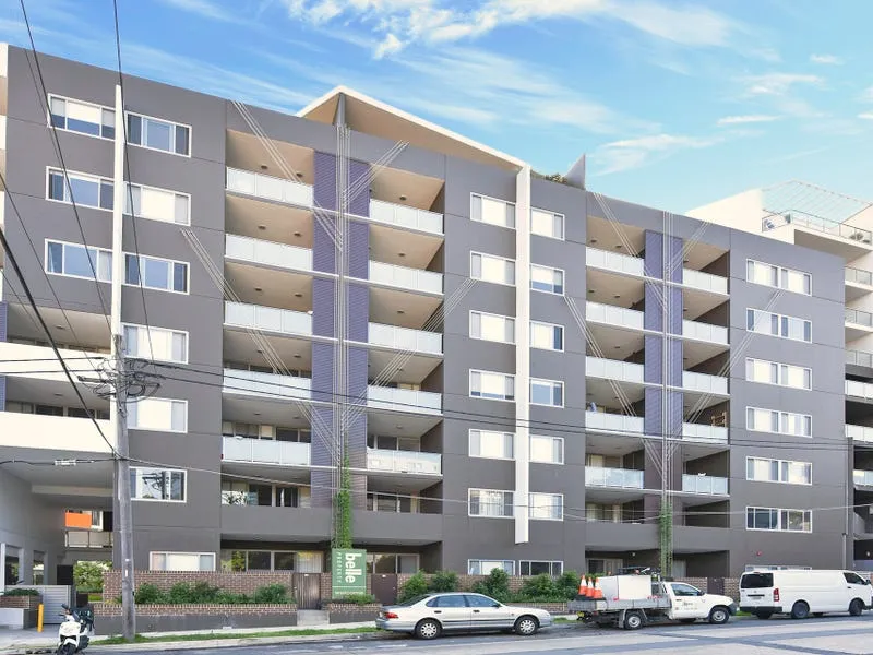 Modern Two Bedrooms Apartment with Big Balcony