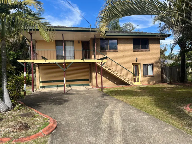 3 Bedroom with 2 Living Areas Available NOW!
