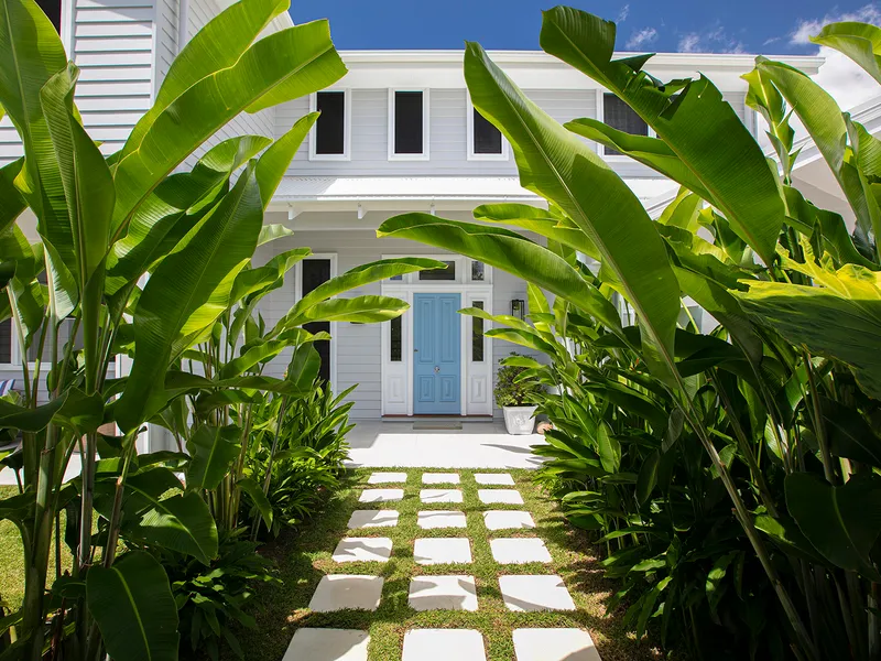 All New Hamptons Elegance in the Bokarina Beach Courts