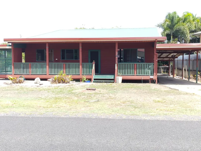 DELIGHTFUL BEACH COTTAGE 3/4 FURNISHED