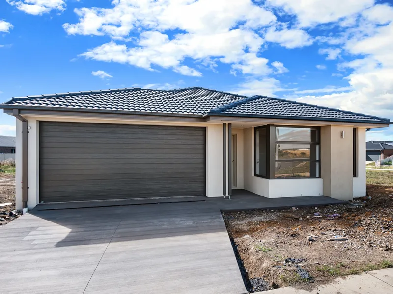 New family home with room to move including alfresco!