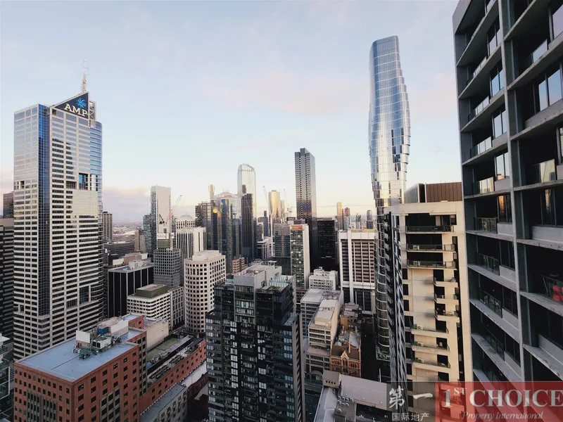 High Rise CBD apartment opposite southern cross station