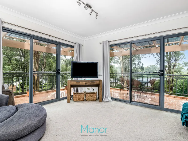 North Baulkham Hills Top Floor Oasis