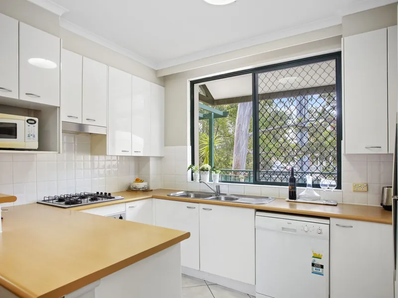 A Wonderfully Presented Two Bedroom Unit!