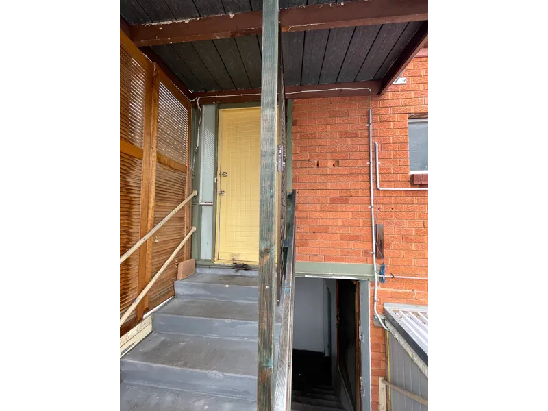 Small Family Unit for Rent