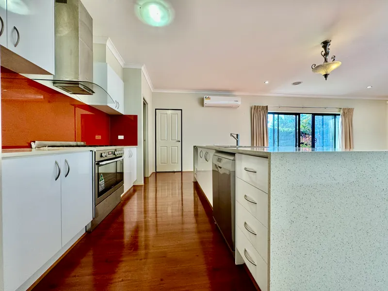 1 Bedroom, 1 Bathroom Flat in Mount Waverley