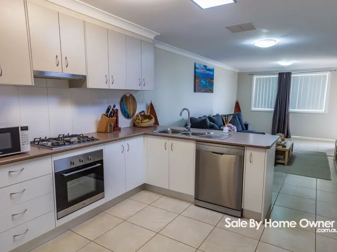 Modern, low maintenance, North Tamworth