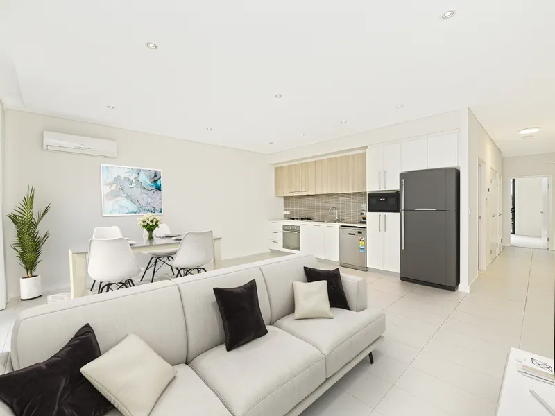 2 CAR SPACE, 2 SPACIOUS PRIVATE COURTYARD, 2 BED & 2 BATHROOMS