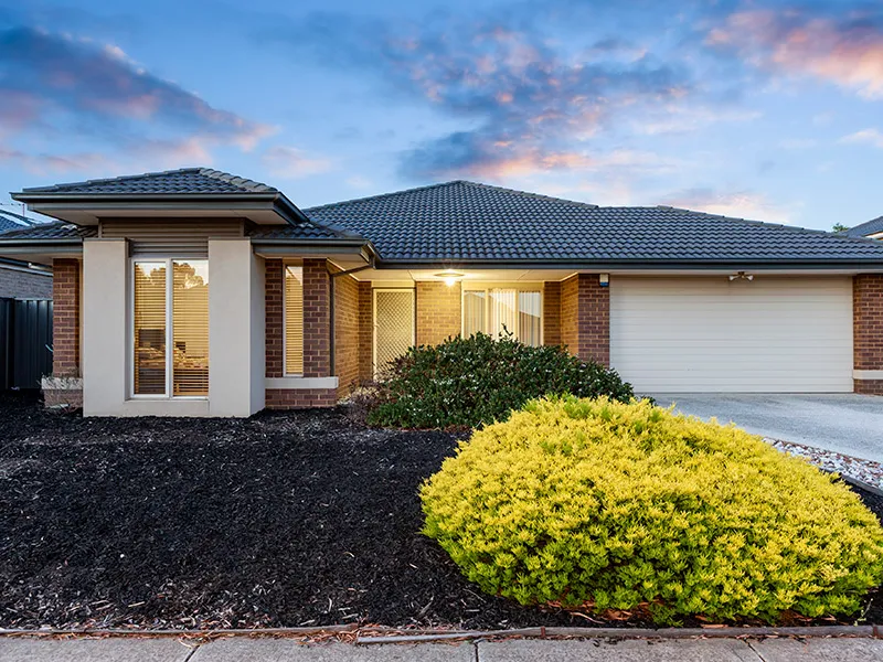 Prestigious family home!!