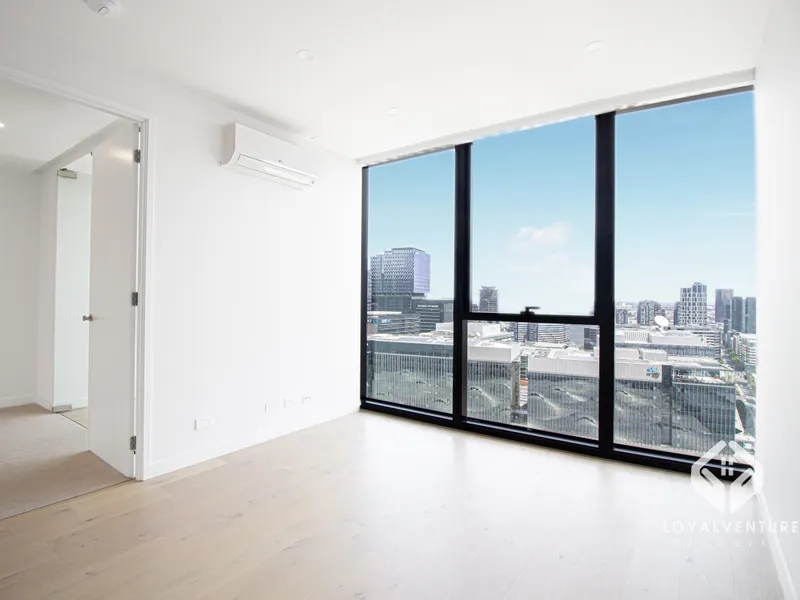 Extraordinary View Brand-New Apartment with Private Balcony !!!