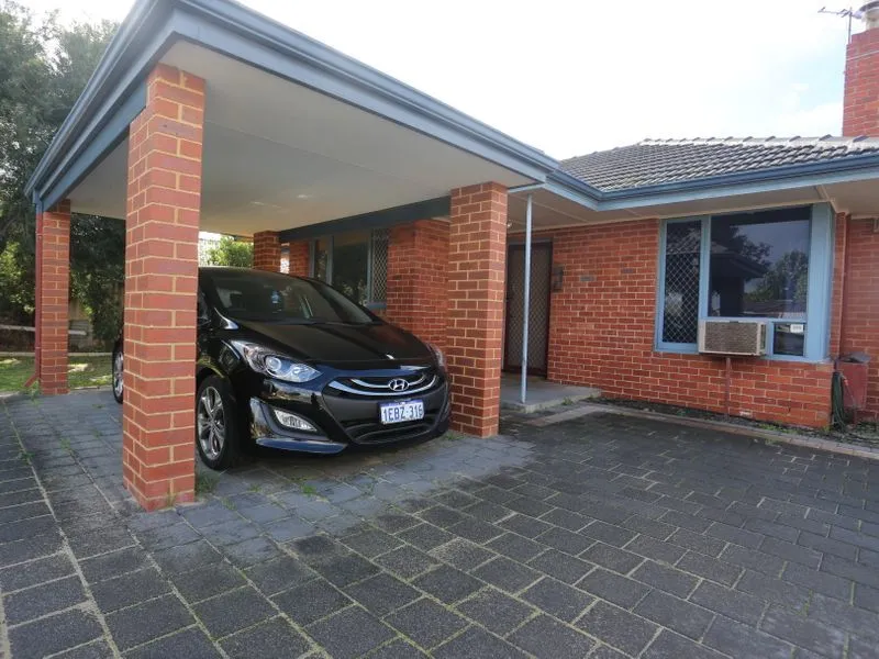 CHARACTER HOME IN CONVENIENT LOCATION!