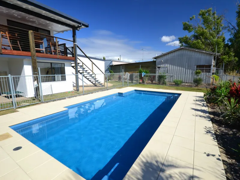 Outstanding location! Double storey 4b/r...