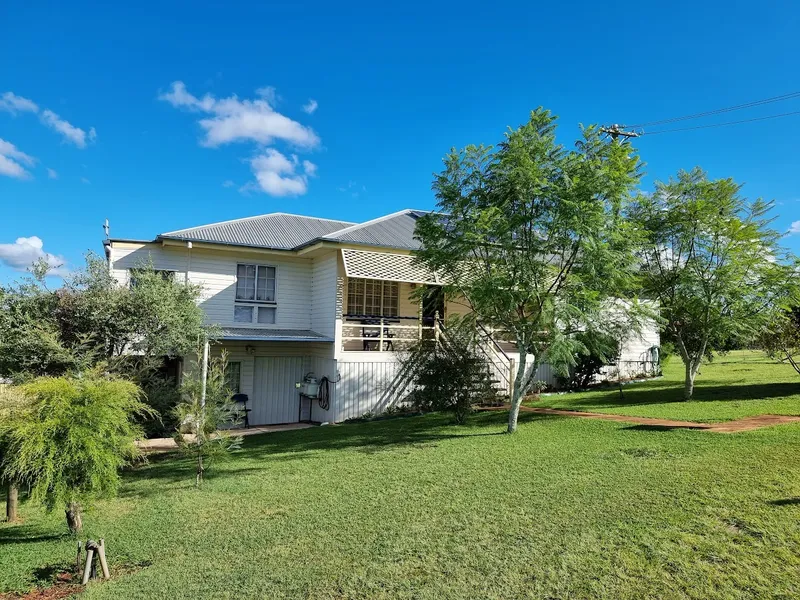 A Neat home with elevated position and views for miles.