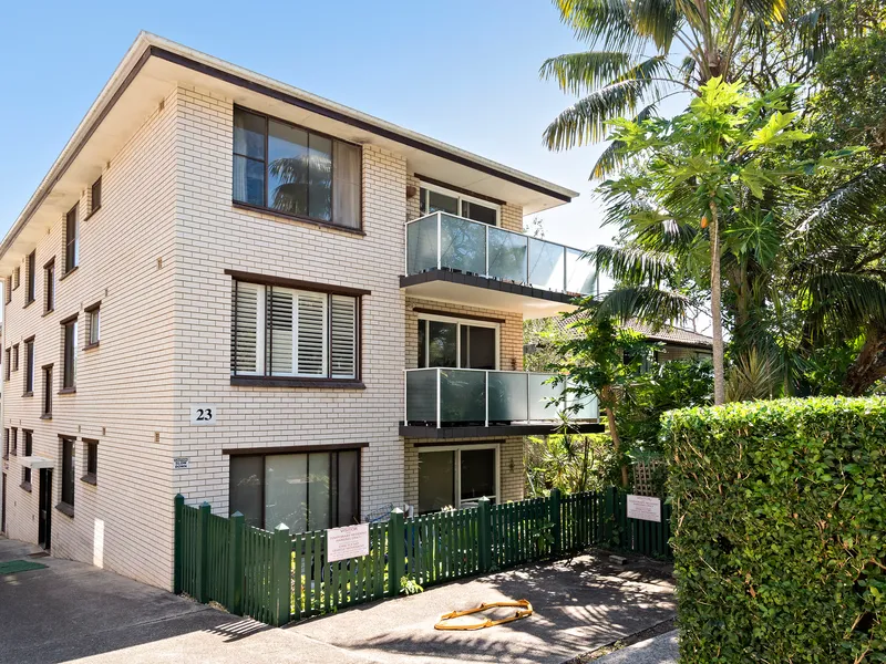 One bedroom top floor apartment