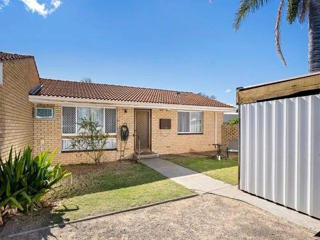 NEAT AND TIDY DUPLEX