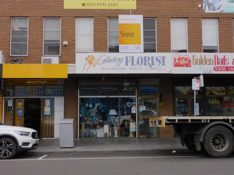 Suit Owner Occupier/ INVESTMENT