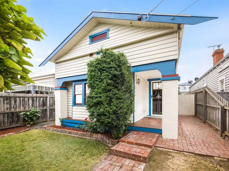 Great family home combining original decorative features with a light modern stylish extension.