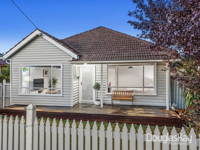 Pretty as a Picture.