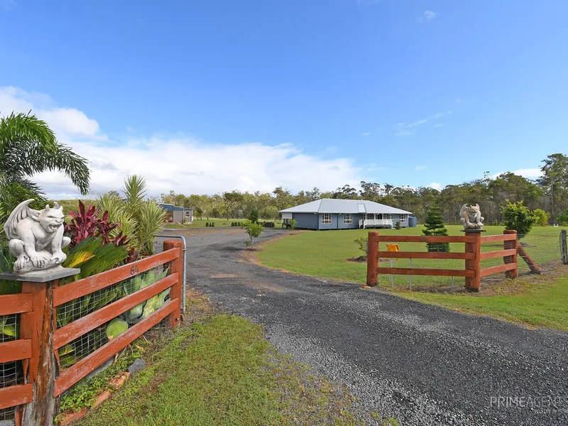 Fabulous 2 Hectare Property with Magnificent 5 Bedroom Family Home