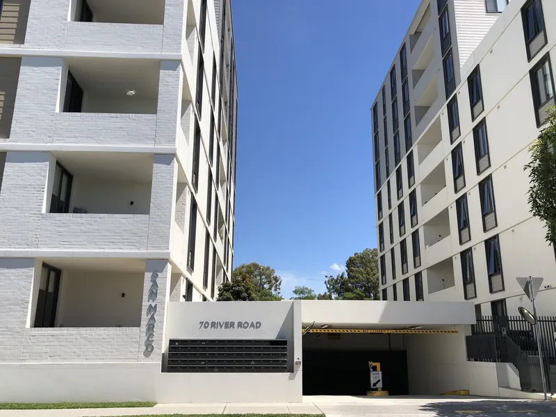 Modern apartment in 'San Marco'