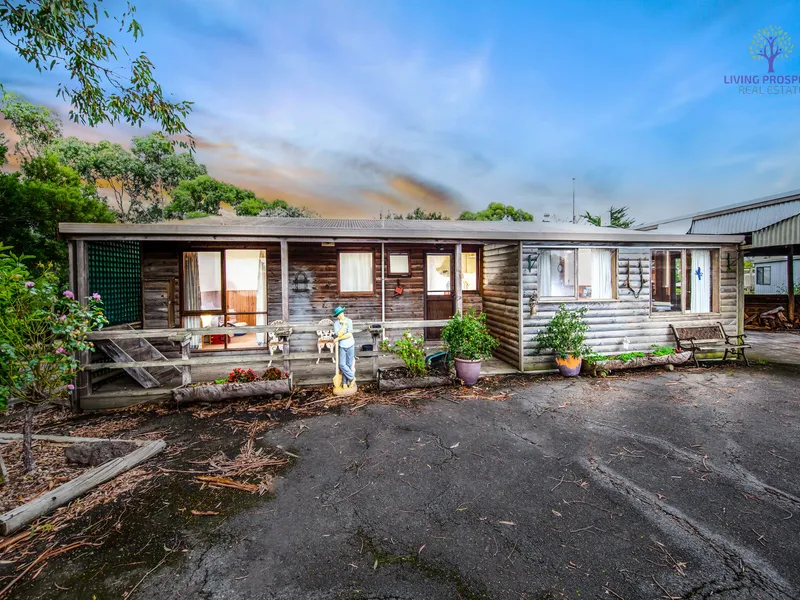 Home among the gum trees..