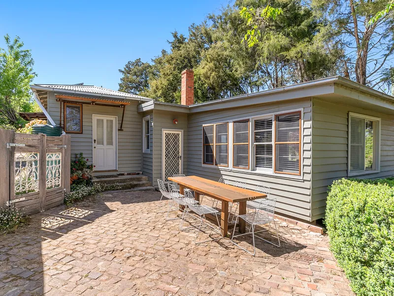 UNIQUE FAMILY HOME WITH GORGEOUS YARD
