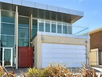 Whales, Views & Lifestyle!