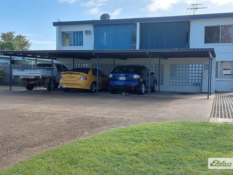 close to Schools and shops