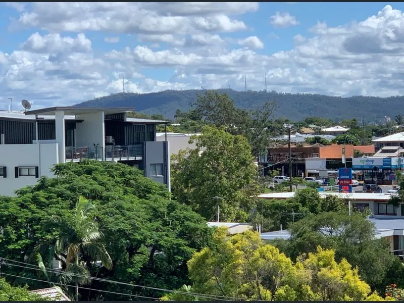 PANORAMIC VIEWS OF MT. COOT-THA AND THE CITY.