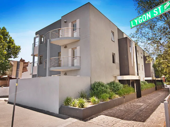 Stylish & Sophisticated - This one is for you! 6 Month Lease Available.