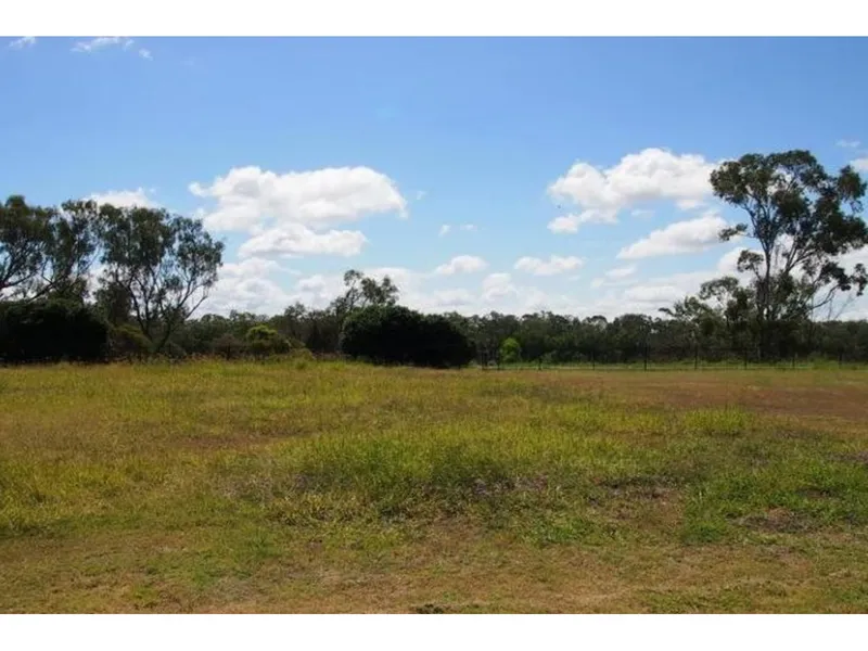 Piece of Paradise on the River