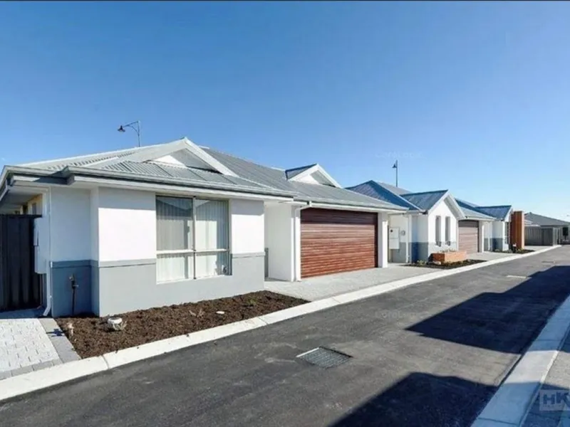 Available 3rd Week Aug - 3 x 2 Villa