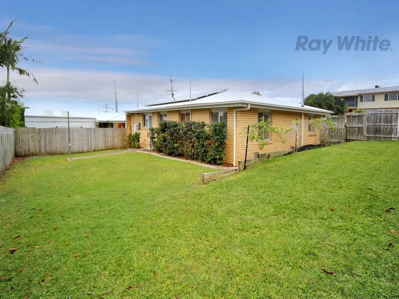 House Sized Duplex With Large Yard!