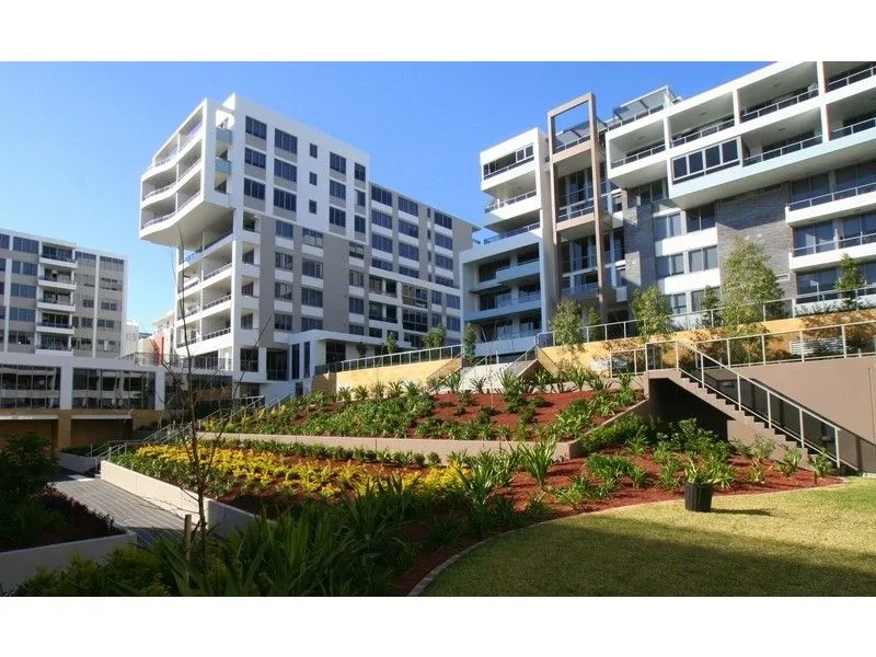 TWO-BEDROOM WITH RESORT LIFESTYLE IN THE HEART OF RHODES
