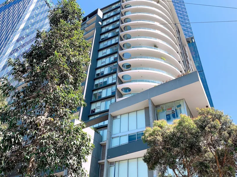 Spacious 1 bedroom with parking at Level 15, 8 McCrae Street, Docklands VIC 3008