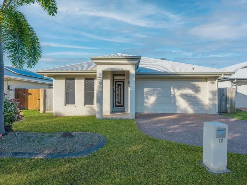 Beautiful 4 bedroom home in Burdell!!