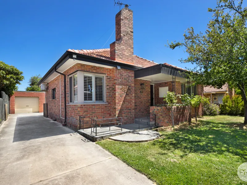 BRILLIANT ENTERTAINER IN BRILLIANT NEWINGTON LOCATION