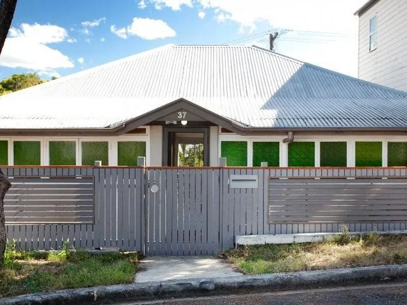 Inner City Living with Period Charm