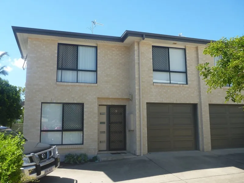 THREE BEDROOM TOWN HOUSE