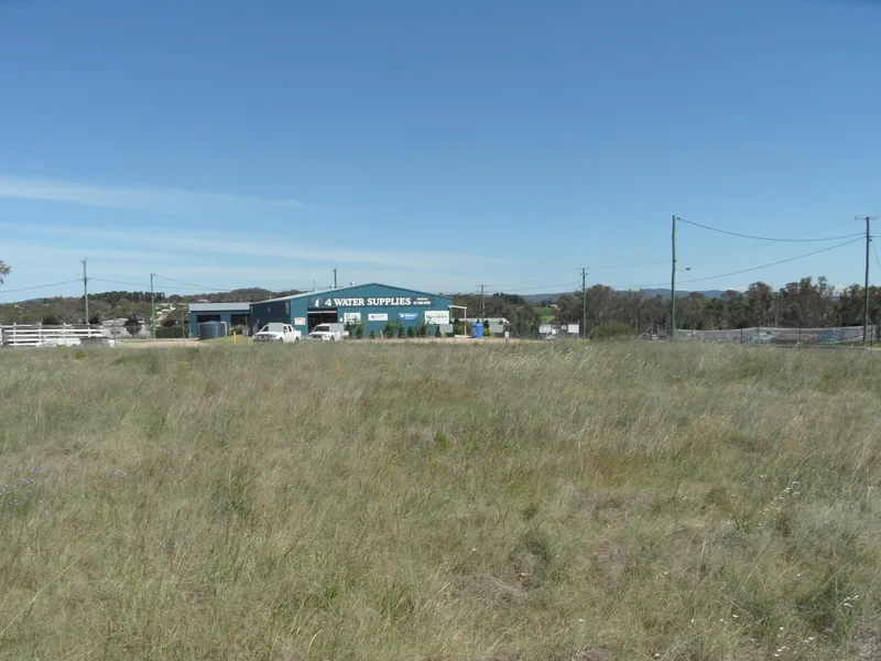 Prime commercial land