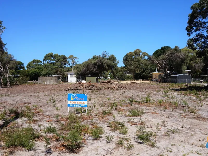 DOUBLE BLOCK CLOSE TO LAKE VICTORIA